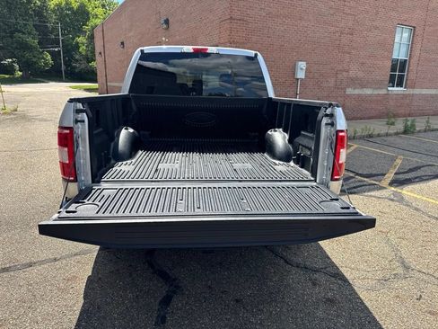 Used 2018 Ford F150 XL w/ Equipment Group 101A Mid AWD/4WD image 9