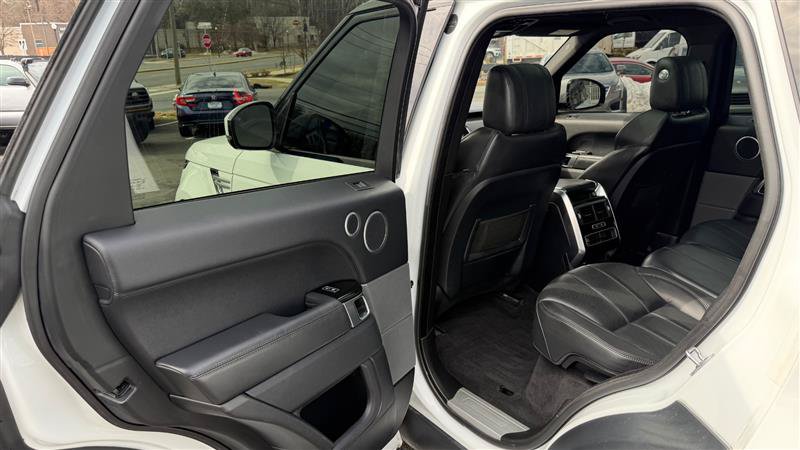Used 2017 Land Rover Range Rover Sport HSE AWD/4WD image 42