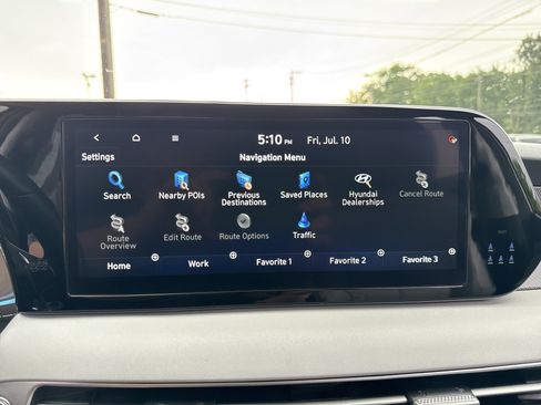 Certified 2025 Hyundai Palisade SEL AWD/4WD image 27