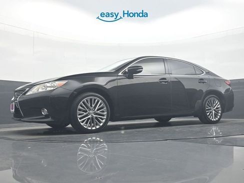 Used 2013 Lexus ES 350 w/ Luxury Pkg FWD image 30
