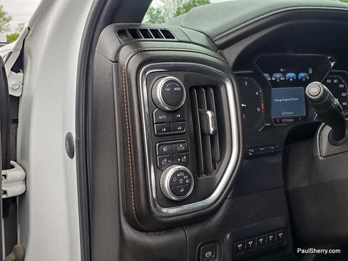 Used 2020 GMC Sierra 2500 AT4 w/ AT4 Premium Package AWD/4WD image 20