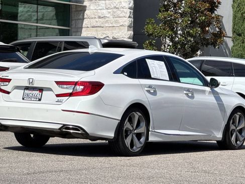 Certified 2020 Honda Accord Touring image 4