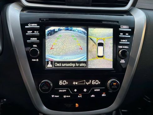 Used 2017 Nissan Murano Platinum w/ Platinum Technology Package FWD image 27