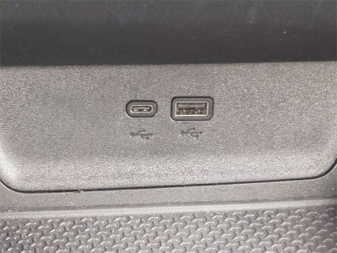 Certified 2025 Chevrolet Equinox LT image 25