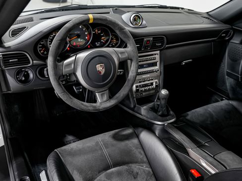 Used 2008 Porsche 911 GT3 RS image 10