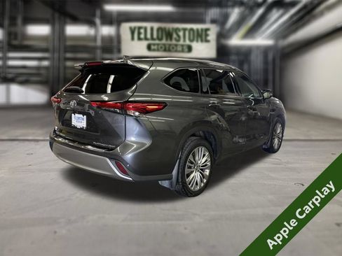 Used 2020 Toyota Highlander Platinum AWD/4WD image 4