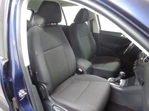 Used 2013 Volkswagen Tiguan S FWD image 20