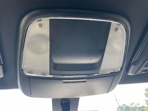 Used 2023 Dodge Charger SXT RWD image 29