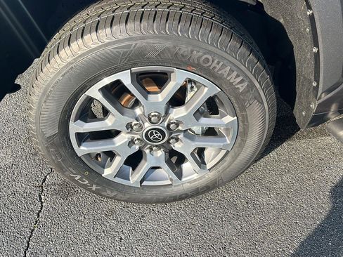 Used 2023 Toyota Tundra 1794 Edition image 39