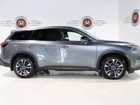 Used 2023 INFINITI QX60 Luxe w/ Performance Audio Package AWD/4WD image 32