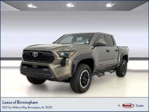 Used 2024 Toyota Tacoma TRD Off-Road w/ TRD Off Road Upgrade Package AWD/4WD image 1