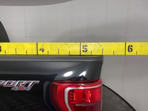 Used 2022 Ford F150 XLT w/ Equipment Group 302A High image 9