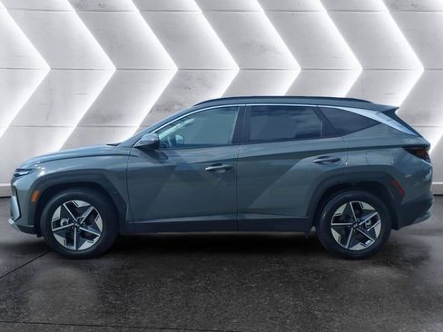 Used 2026 Hyundai Tucson SEL FWD image 2
