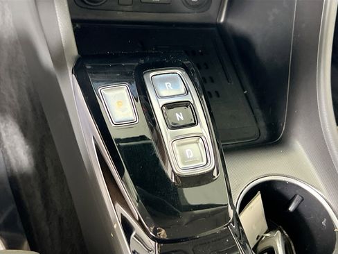 Used 2023 Hyundai Sonata Limited w/ Cargo Package FWD image 17