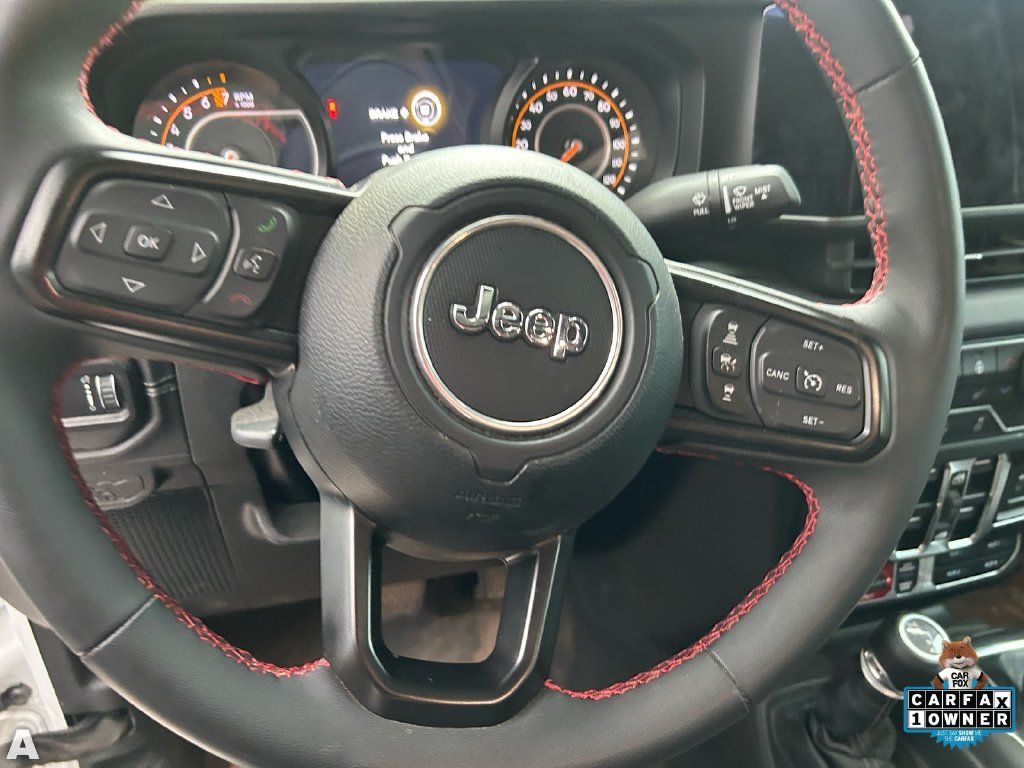 Certified 2024 Jeep Gladiator Rubicon w/ Safety Group AWD/4WD image 9