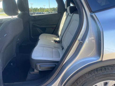 Used 2024 Ford Escape Active image 13
