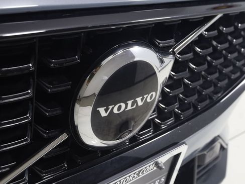 Used 2023 Volvo S60 B5 Plus AWD/4WD image 18