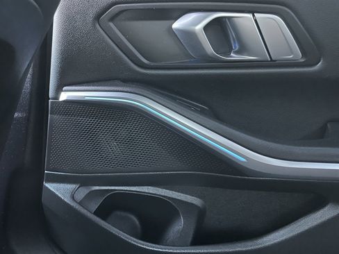 Used 2023 BMW M340i w/ Premium Package image 40