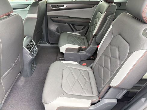 New 2026 Volkswagen Atlas Peak Edition AWD/4WD image 26