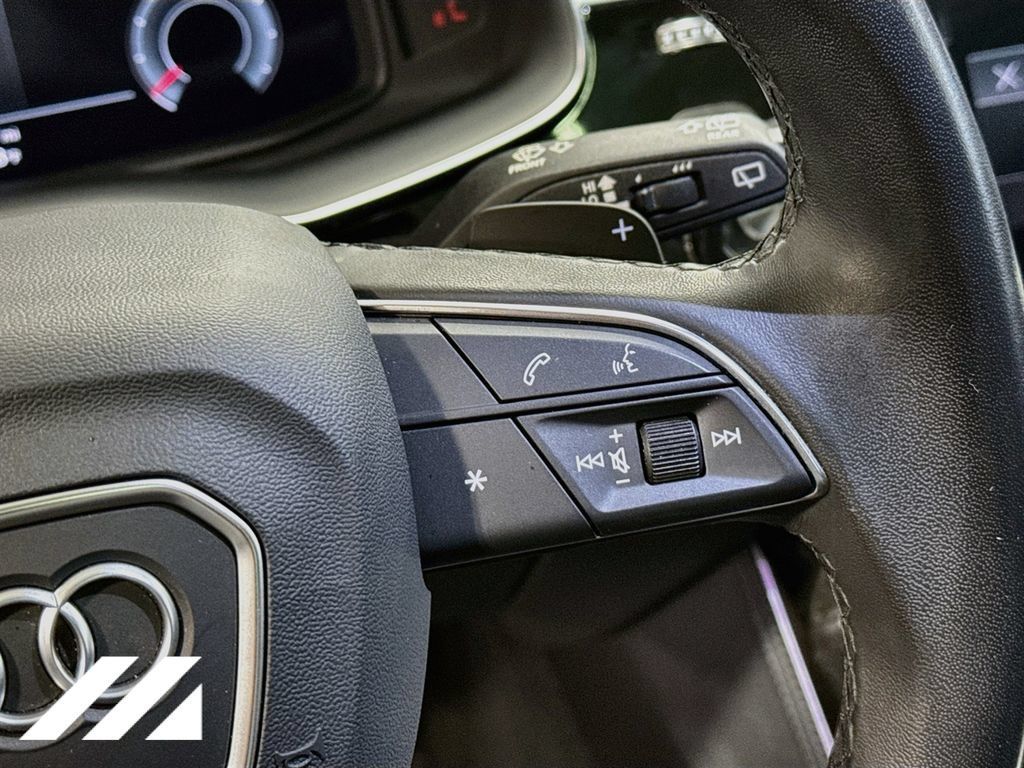 Used 2023 Audi Q7 2.0T Premium Plus AWD/4WD image 13