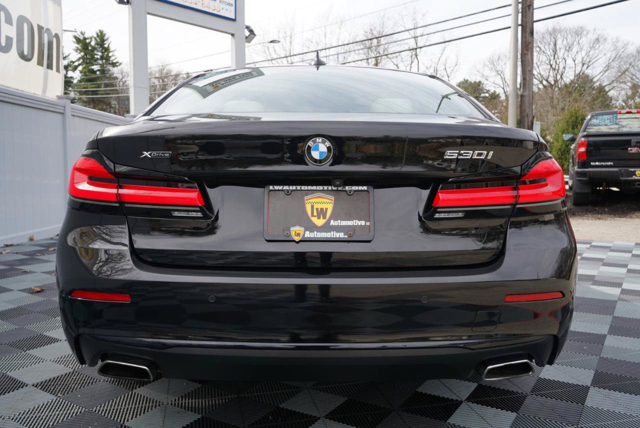 Used 2021 BMW 530i xDrive w/ Convenience Package AWD/4WD image 8