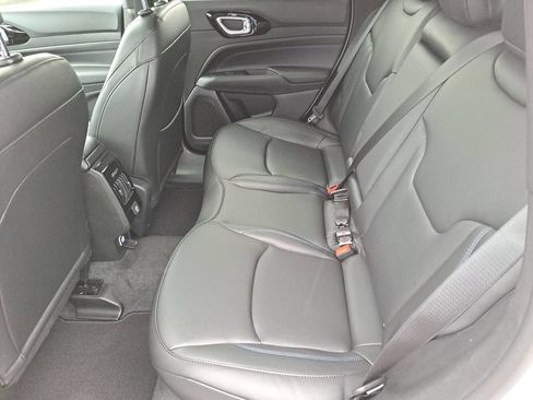 New 2026 Jeep Compass Limited AWD/4WD image 9