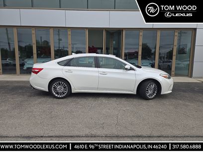 Used 2016 Toyota Avalon Limited w/ Toyota Safety Sense Package