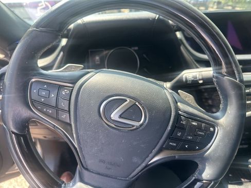 Used 2020 Lexus ES 350 w/ Accessory Package 2 FWD image 33