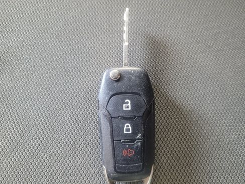 Used 2019 Ford F150 XLT w/ Equipment Group 301A Mid RWD image 32