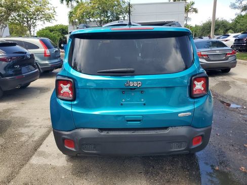 Used 2020 Jeep Renegade Latitude FWD image 7