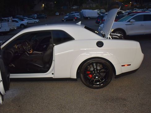 Used 2021 Dodge Challenger R/T Scat Pack image 21