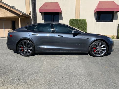 Used 2015 Tesla Model S P85D AWD/4WD image 4