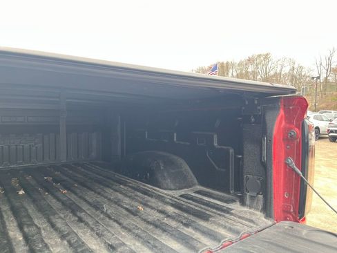 Used 2024 GMC Sierra 3500 AT4 w/ AT4 Preferred Package AWD/4WD image 11