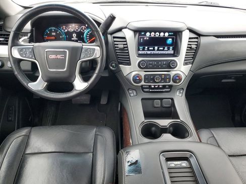 Used 2017 GMC Yukon SLT w/ Premium Edition image 27