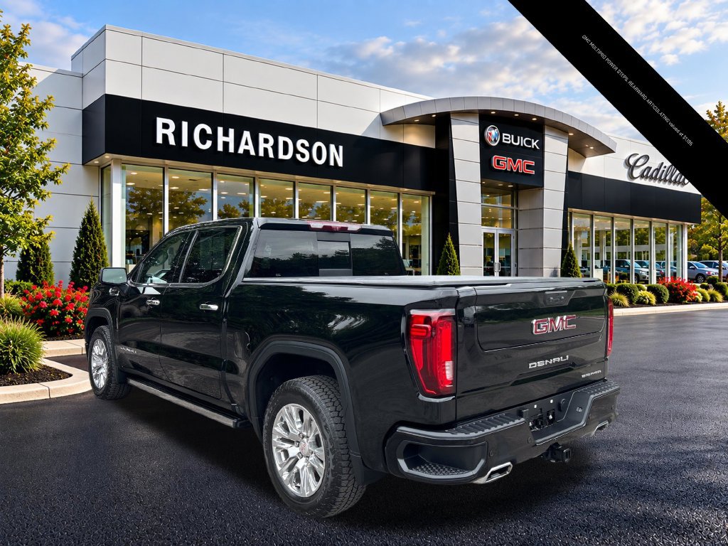 Used 2023 GMC Sierra 1500 Denali w/ Technology Package AWD/4WD image 3