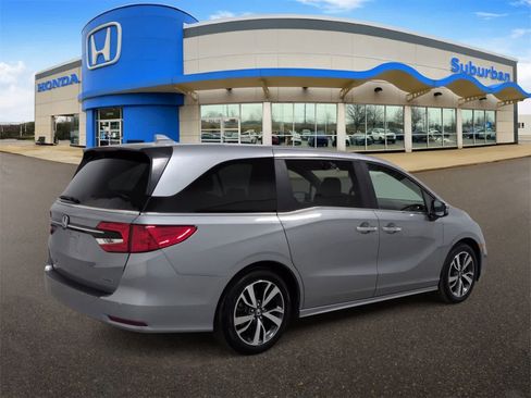 Used 2023 Honda Odyssey Touring image 8