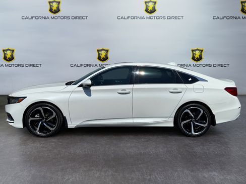 Used 2020 Honda Accord Sport image 2