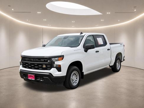 Used 2024 Chevrolet Silverado 1500 W/T w/ WT Value Package AWD/4WD image 3