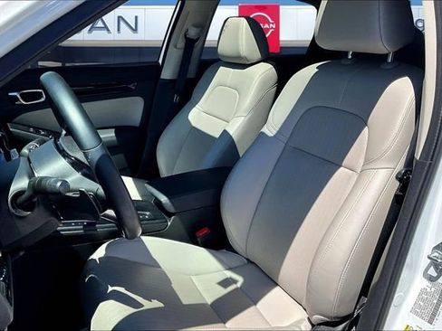 Used 2023 Honda Civic Touring image 19