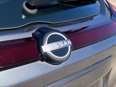 Used 2022 Nissan Kicks S image 31