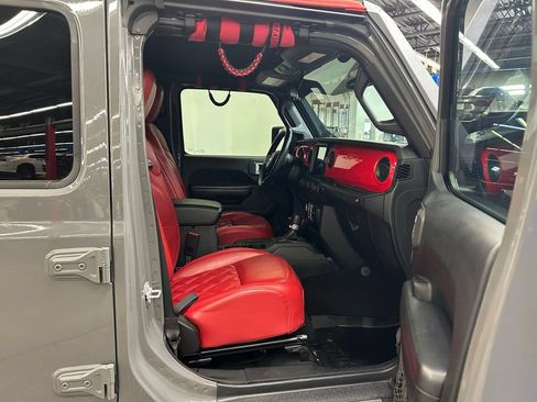 Used 2020 Jeep Wrangler Unlimited Sport AWD/4WD image 12