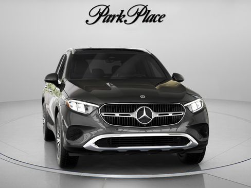 Used 2026 Mercedes-Benz GLC 300 image 43