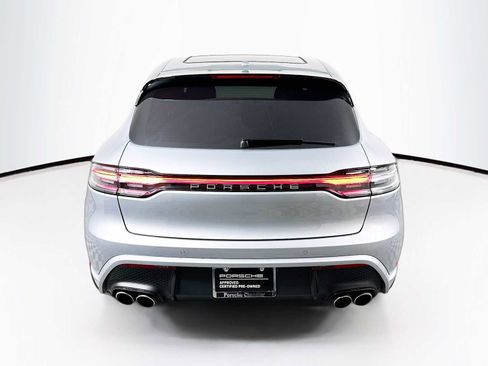Certified 2025 Porsche Macan S image 10