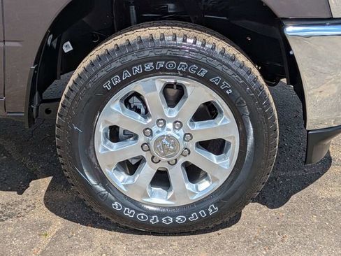 New 2026 RAM 2500 Laramie AWD/4WD image 11
