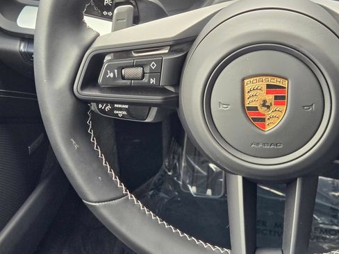 Certified 2022 Porsche 911 GT3 RWD image 17