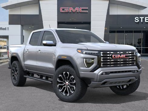 New 2026 GMC Canyon Denali image 7