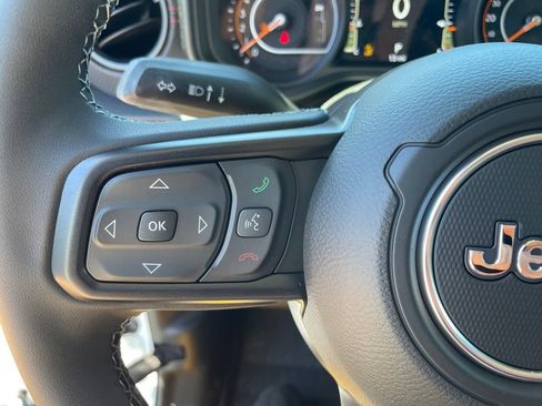 New 2026 Jeep Gladiator Rubicon AWD/4WD image 16