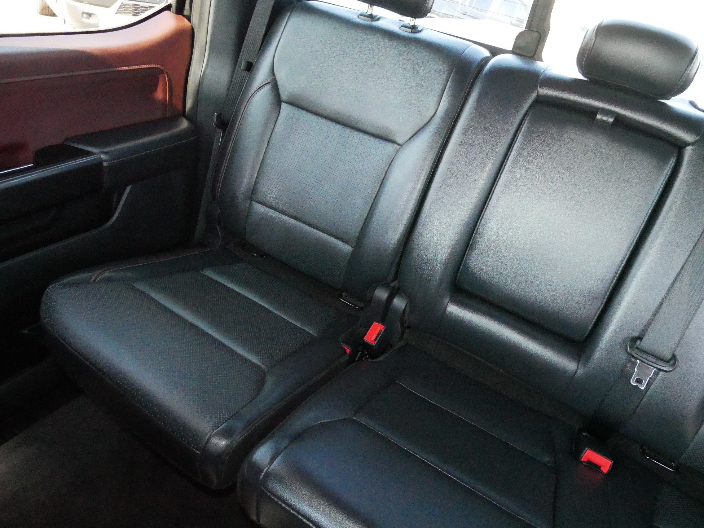 Used 2021 Ford F150 Lariat w/ Equipment Group 502A High AWD/4WD image 12