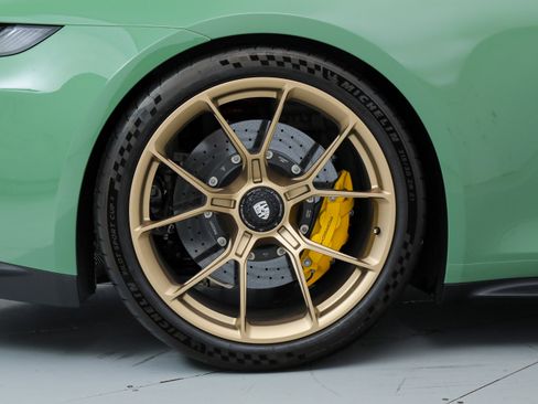 Used 2022 Porsche 911 GT3 image 46