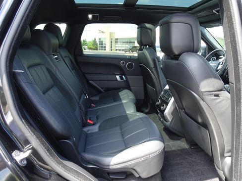 Used 2022 Land Rover Range Rover Sport HST AWD/4WD image 21